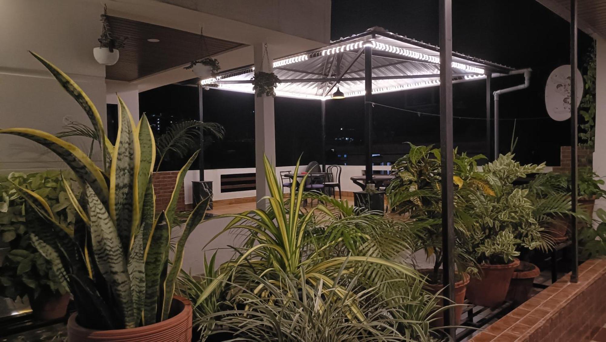 Areca Homestay Guwahati Værelse billede